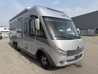 Carthago E-Line I50 LE edition40 2x Solar Automatik Used vehicle for sale
