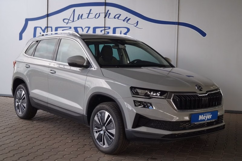 Skoda Karoq Style 1,5TSI aAHK/Matrix/Kamera  **