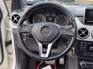 Mercedes-Benz B 180 CDI Avantgarde / Pano / Automatik / Leder / Xenon - foto 13