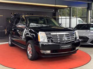 Cadillac Escalade ESV Elegance XL LANG - CAM / BOSE / AHK / SHZ / 2X - TV / 6X-SITZER
