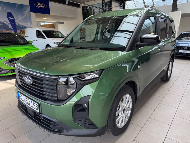 Ford Tourneo Courier Titanium