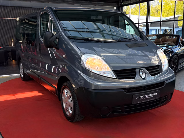 Renault Trafic Combi dCi 115 L2H1 KLIMA/NAVI/BT  2,9t verglast - foto 1
