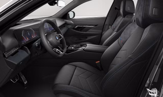 2027 BMW 530i xDrive - photo 6
