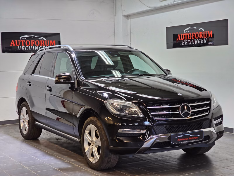 Mercedes-Benz ML 350 BlueTEC 4MATIC 7G-TRONIC Airmatic AHK Navi ILS Tempomat