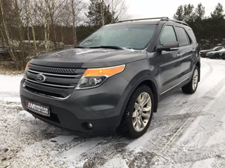 2015 Ford Explorer Limited - photo 1