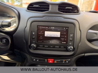 Jeep Renegade Limited 4WD*1.HAND*NAVI*TEMPO*SPUR*PANO - foto 13