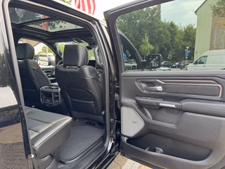Dodge RAM Laramie Night Premium Rambox + teilbare Heckklappe - foto 22