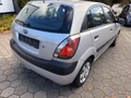 Daumennagel 5 - Kia Rio 1.4 Attract 5 türig 2. Hand TÜV 9/26