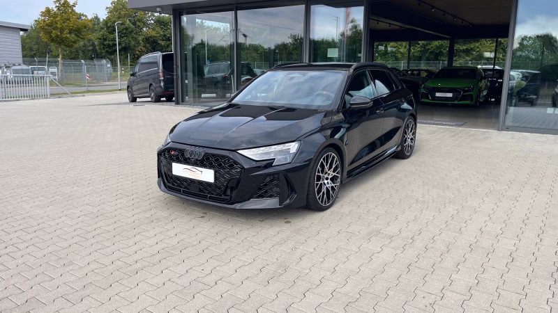 Audi RS 3 Sportback Schalensitze , Sonos, Sport AGA