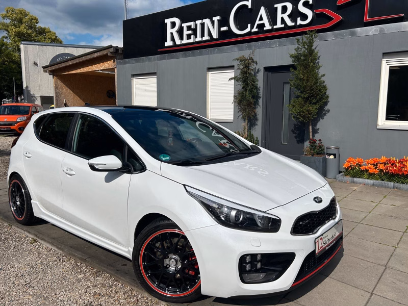 Kia Ceed 1.6 GT-Track/204PS/PANO/KAM/XENON/NAVI/VOLL