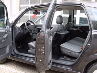 Opel Meriva 1.3 CDTi Cosmo Teilleder nur 92 Tkm - bilder 9