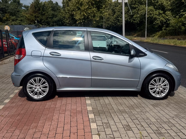 Mercedes-Benz A 200 ELEGANCE*LEDER*PANORAMA*SHZ*VOLL! - foto 3