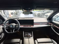 BMW 520d xDr M Sport Tour. 360°/HUD/Travel/20"/AHK - foto 10