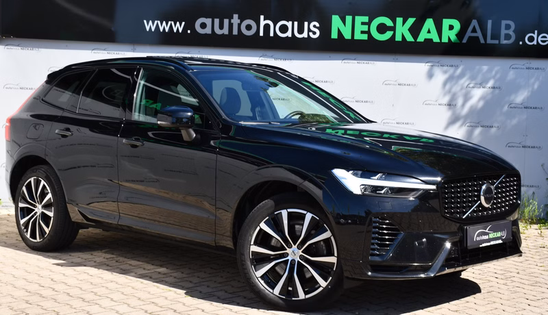 Volvo XC60 Ultimate Dark Recharge Plug-In Hybrid AWD