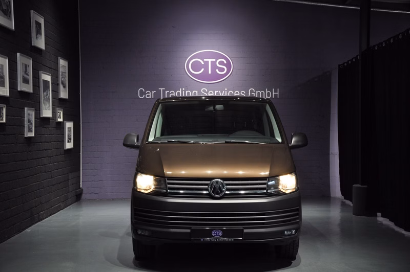 Volkswagen T6 Transporter Bus Caravelle Trendline