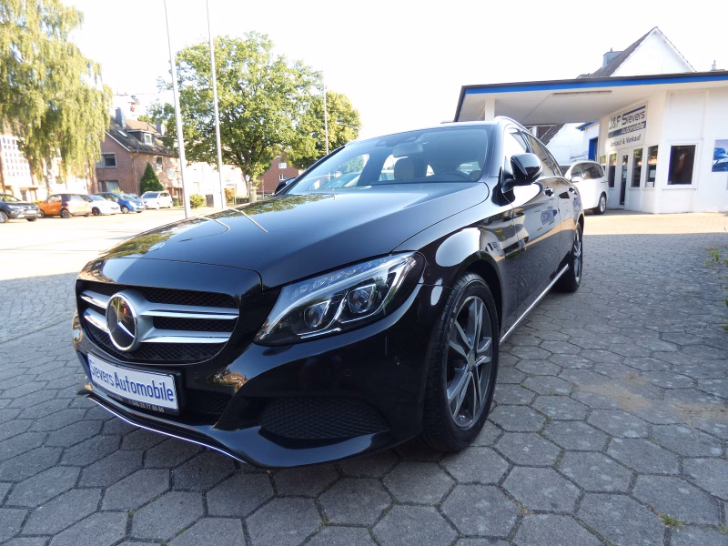 Mercedes-Benz C 220 Navi Leder Rückfahrk.Head-Up LED Standheiz