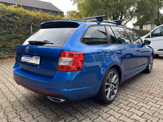 Skoda Octavia Combi RS/1.Hand/Automatik/ - foto 8