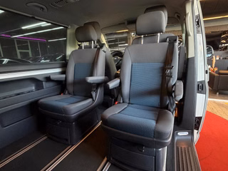 Volkswagen T5 Multivan 2.0 TDI BlueMotion/XENON/PDC/SHZ/TEMP/NAVI - foto 24