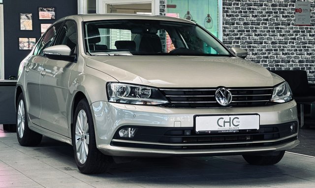 Volkswagen Jetta VI BMT|AHK|SHZ|PDC Gebrauchtwagen Kaufen | EZ 08/2015 | Preis 11.990 €