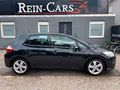Daumennagel 2 - Toyota Auris 1.8 Hybrid Executive/I.HD/KAM/KEYLES/TEMP/