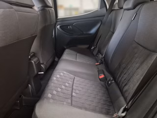 Toyota Yaris Hybrid Teamplayer +Safety- & Comfort Paket - foto 11