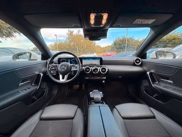 Mercedes-Benz CLA 250 Hybrid Limousine Kamera*Tempo*Navi - foto 8