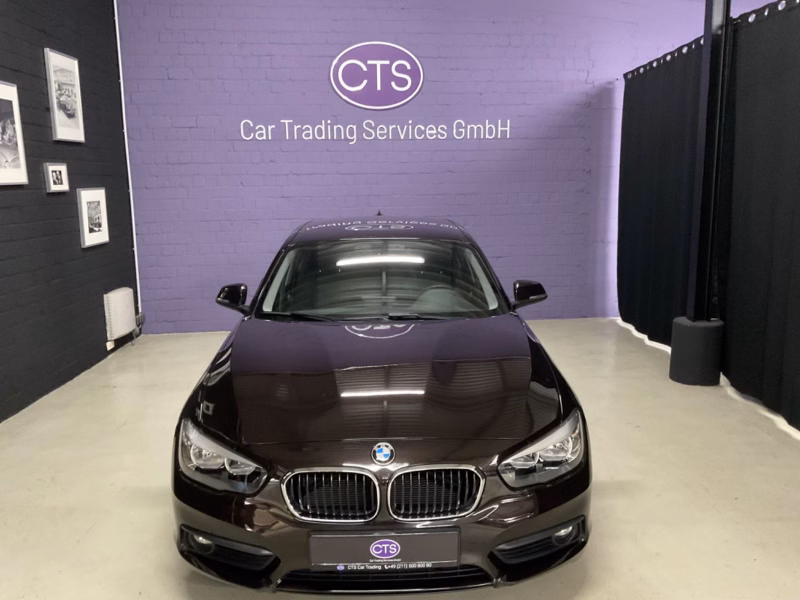 BMW . 116i Advantage 5-trg. /Navi/Sitzheizung /