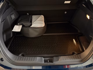 Toyota C-HR Plug-In Hybrid FWD Teamplayer +Technik Pak. - bilder 9