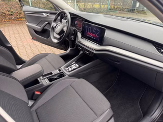 Skoda Octavia Combi Ambition - foto 12