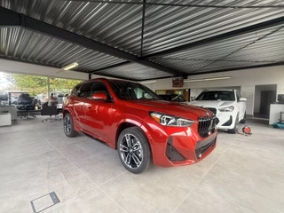 2027 BMW X1 xDrive28i - photo 3