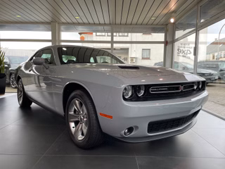 Dodge Challenger SXT 3.6 V6 Auto. Totwinkel, Navi, PDC Neuwagen Kaufen | EZ 