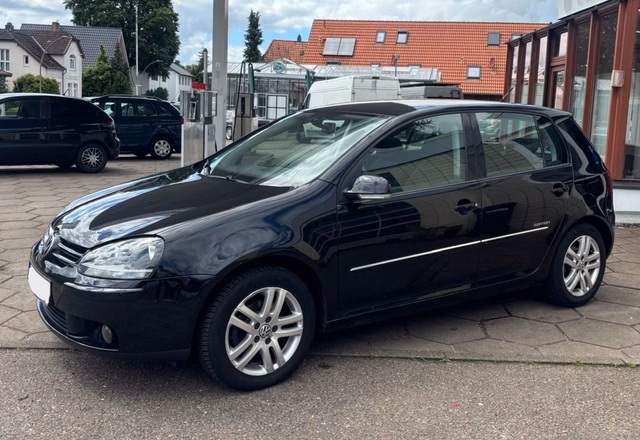 Volkswagen Golf 1.4 Edition  SITZHEIZ./EINPARKHILFE/TEMPOMAT - foto 1