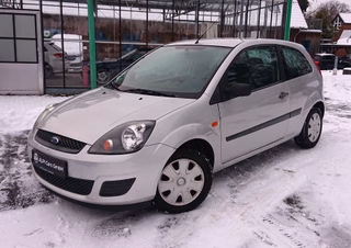 Ford Fiesta 1.3 Ambiente  TÜV/GANZJAHRESREIFEN