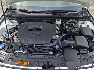 Mazda 3 Limousine 2.5 e-Skyactive M-Hybrid Exclusive-Line NAVI / ACC - foto 12