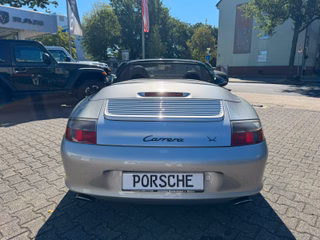 Porsche 911 Carrera Cabriolet - foto 8