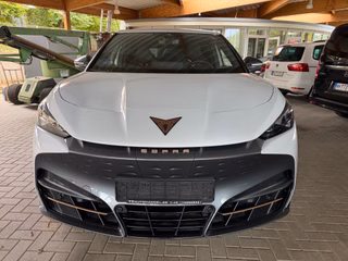 CUPRA Tavascan 210 kW Endurance 77 kWh Batterie, Travel Assist, Rückfahrkamera - foto 2