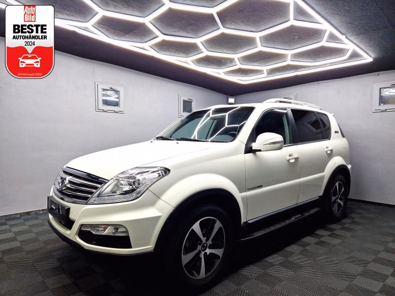 Ssangyong Rexton 2.2 TD Sapphira 4x4|AUTOM|7SITZER|LEDER|