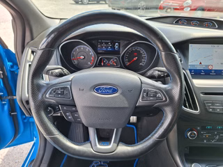 Ford Focus RS 2.3 AWD HJS Recaro Brembo Schmiede Tempomat Winter-P. DAB Navi - foto 11