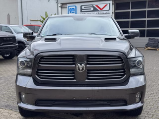 Dodge RAM 1500 5.7 V8 Crew Cab Laramie + Hardtop - foto 11