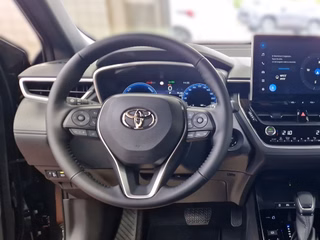 Toyota Corolla Cross Hybrid 2.0 FWD Teamplayer - bilder 14