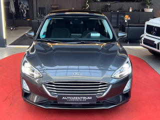 Ford Focus Titanium EcoBoost PANO / ACC / NAVI / B&O SOUND / BLIS / KAM / HUD / - foto 2