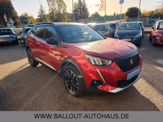 Peugeot 2008 GT Pack*2.HAND*PANO*ACC*SPUR*TEMP*FOCAL* - foto 4