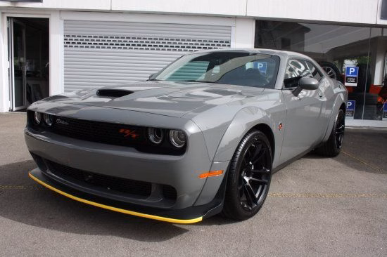 Dodge Challenger R/T Scat Pack Widebody 6,4L V8 Carb