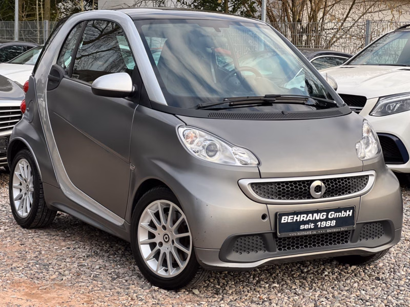 Smart ForTwo*NAVI*KLIMA*SPORTPAKET*ORIGINAL MATT*