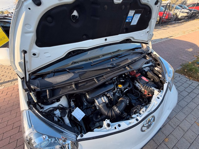 Toyota IQ + 1.3*Aut.*Klima*Standheizung*Kamera*98PS! - foto 10