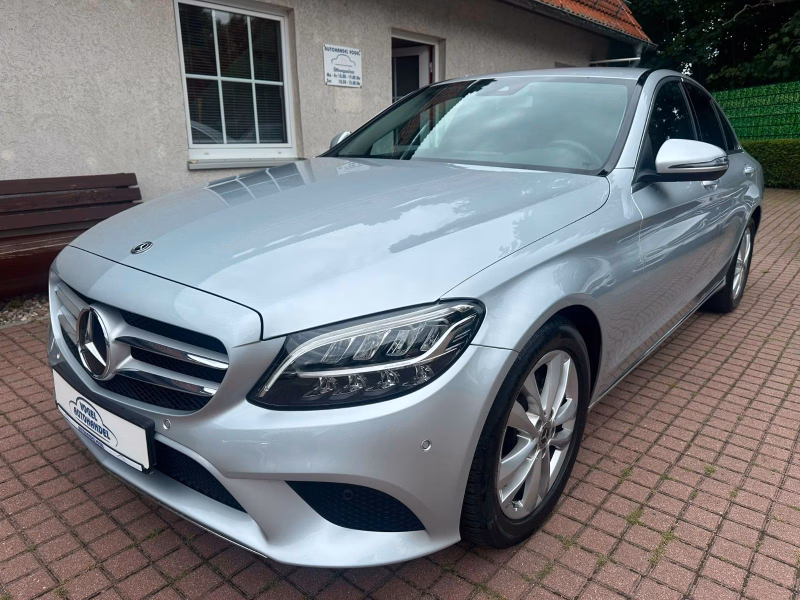 Mercedes-Benz C 180 CGI*LED*SITZHZG*CAM*TEMP*9 G-TRONIC*