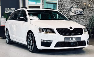 Skoda Octavia Combi RS PANO|STHZ+4xSHZ|CANTON|AHK|ACC|VOLL