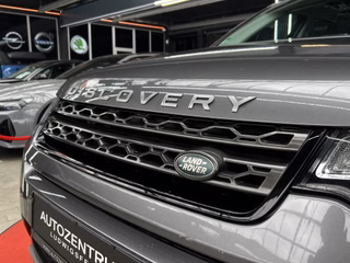 Land Rover Discovery Sport TD4 4WD HD / PANO / KAM / AHK / SHZ   SE - foto 11