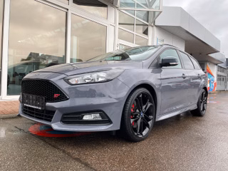 Ford Focus Turnier ST/Navi/Tempomat/19" Alu - bilder 1