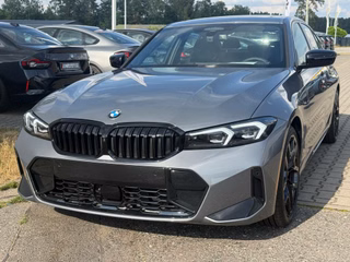 BMW 330 Demonstrator for sale